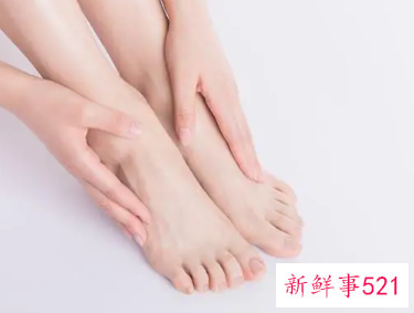 梦见自己的脚有病寓意