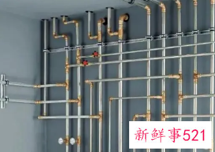 墙上水管接头内丝裂了