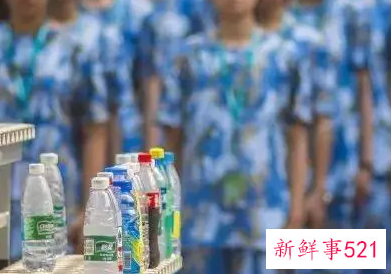 梦见自己在集体训练