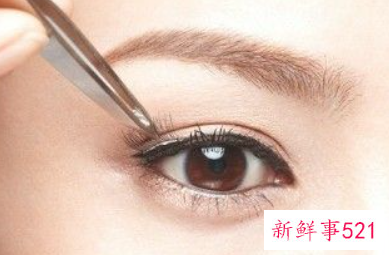 假睫毛怎么修剪