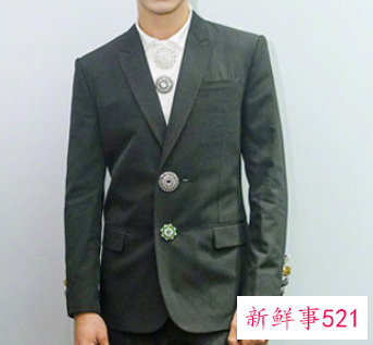 polo衫是年轻人穿合适吗