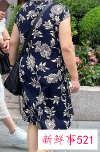 夏季老年女装穿搭