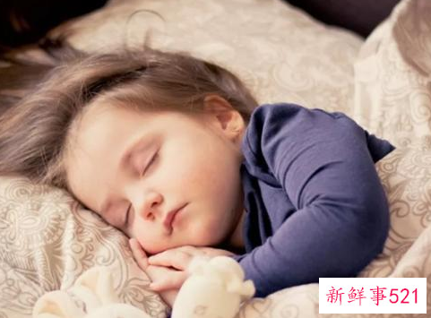 宝宝穿衣服要注意哪些事项