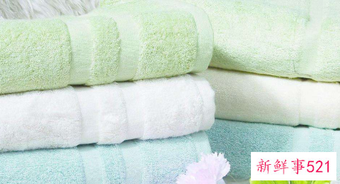 白色毛巾脏了怎样才能洗白了