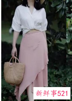 女长袖衬衫搭配什么下装