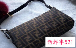 夏日绝美印花裙让桃花艳遇滚滚来