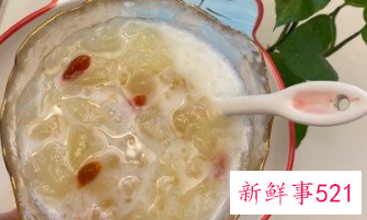 电饭煲怎样煮银耳汤