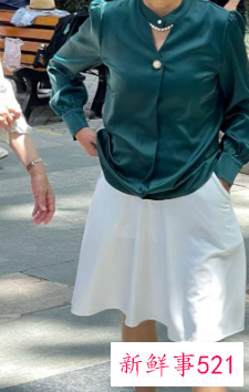 夏季老年女装穿搭