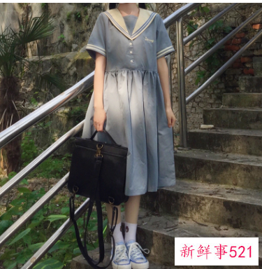 长裙子搭配什么短袖