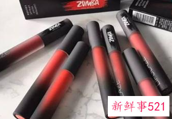 是唇釉好用还是口红好用