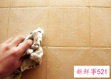 地面瓷砖脏了如何清理干净
