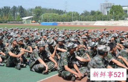 关于军训的朋友圈心情