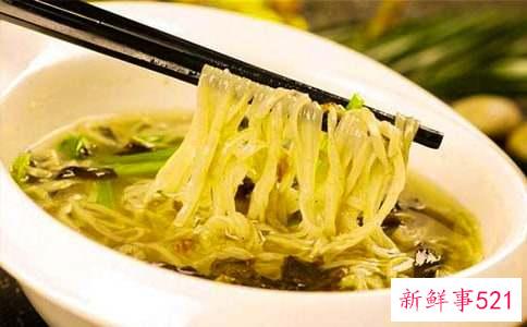 女人梦见面条但没吃是什么意思