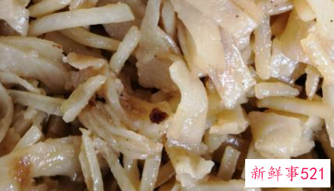 土豆丝炒饼的家常做法