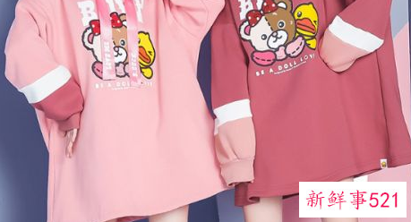 长款宽松卫衣怎么搭配下身好看