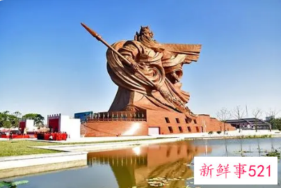 荆州巨型关公像为什么只剩钢架和大刀
