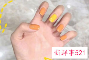 黄色指甲油显手白吗