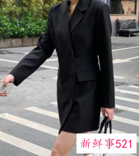 五十岁的女人如何穿衣打扮