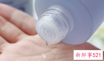 柔肤水化妆水爽肤水的区别