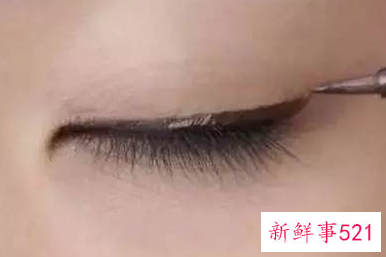 眼线画法及长度