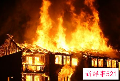 梦见别人家老宅着火是什么意思