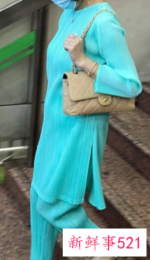 夏季老年女装穿搭