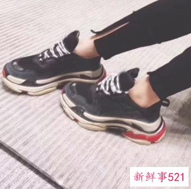 老爹鞋怎么搭配裤子