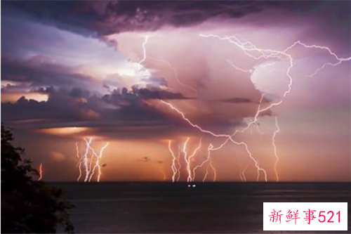 世界上最长的闪电