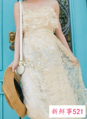 蕾丝长款高档连衣裙