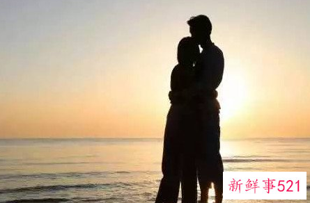 每天怎么找话题跟女孩子聊天