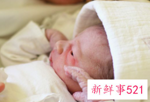 新生儿生长发育特点及护理