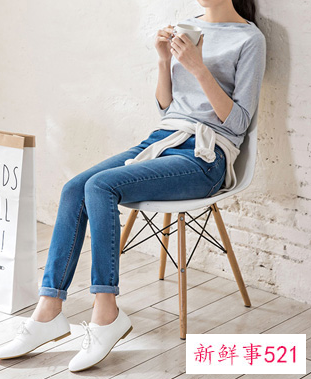 深口皮鞋配什么裤子