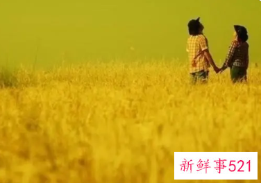 把爱的人藏在心里的网名