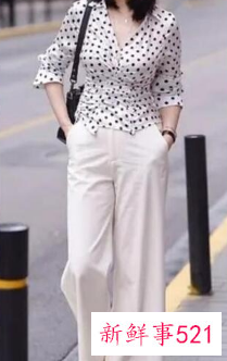 女长袖衬衫搭配什么下装