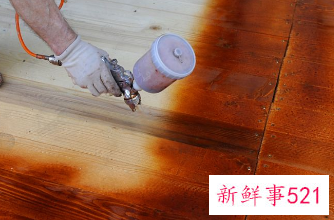 旧地板如何翻新省事