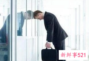 同事不想搭理你的表现