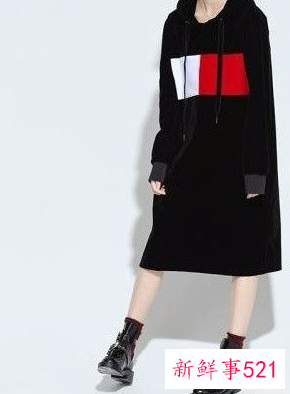 长款宽松卫衣怎么搭配下身好看