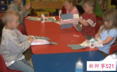 幼儿园中班月工作计划