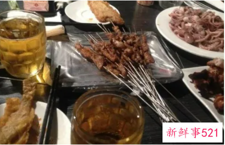 烧烤和啤酒一起吃会怎么样
