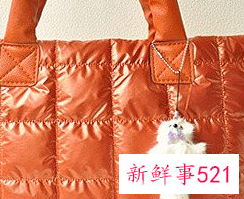 双肩背包女韩版潮时尚是很简单