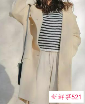 鹅黄外套内搭的最佳搭配