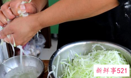 萝卜丸子的制作方法和配料