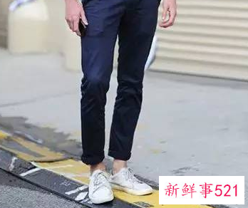 运动鞋配什么样的裤子