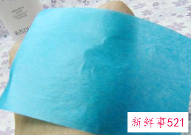 吸油纸会让毛孔变大吗