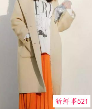 鹅黄外套内搭的最佳搭配