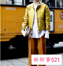 黄色外套配什么内搭好看