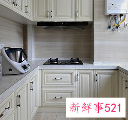 冬季实木橱柜有什么保养方法