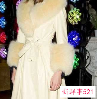 鹅黄外套内搭的最佳搭配