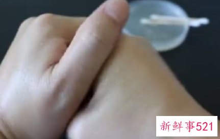 突然干活手变粗糙了怎么办