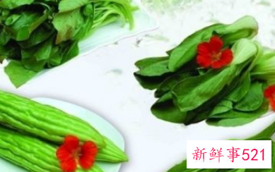 吃海鲜嘴角长泡是为什么